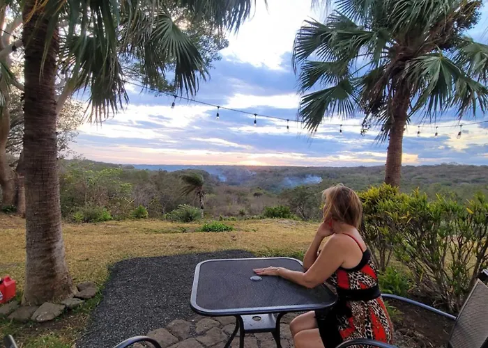 Hacienda En Volcanes 3*